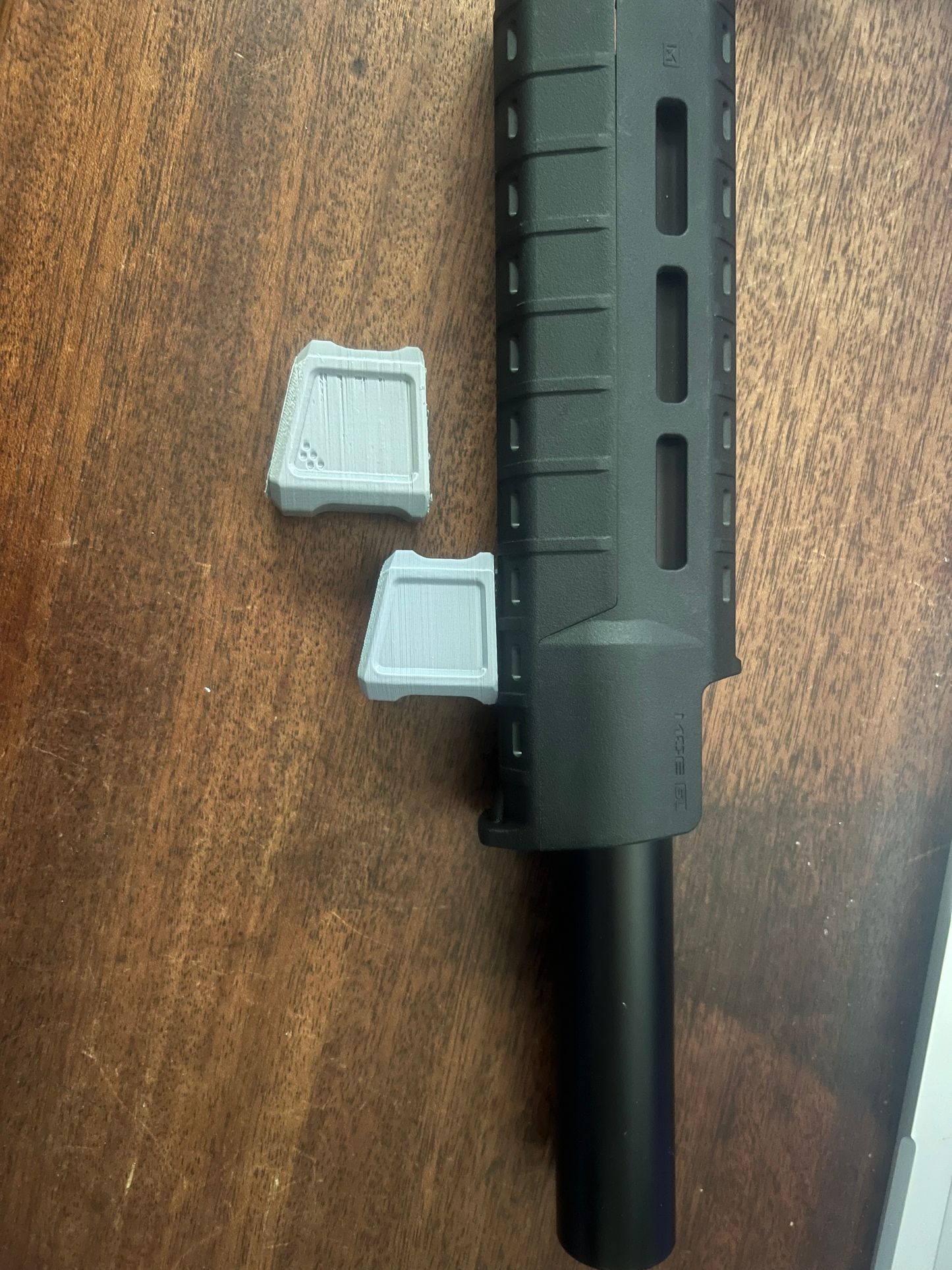 .1 - MLOK Foregrip AirTag Holder - 3D printable Files